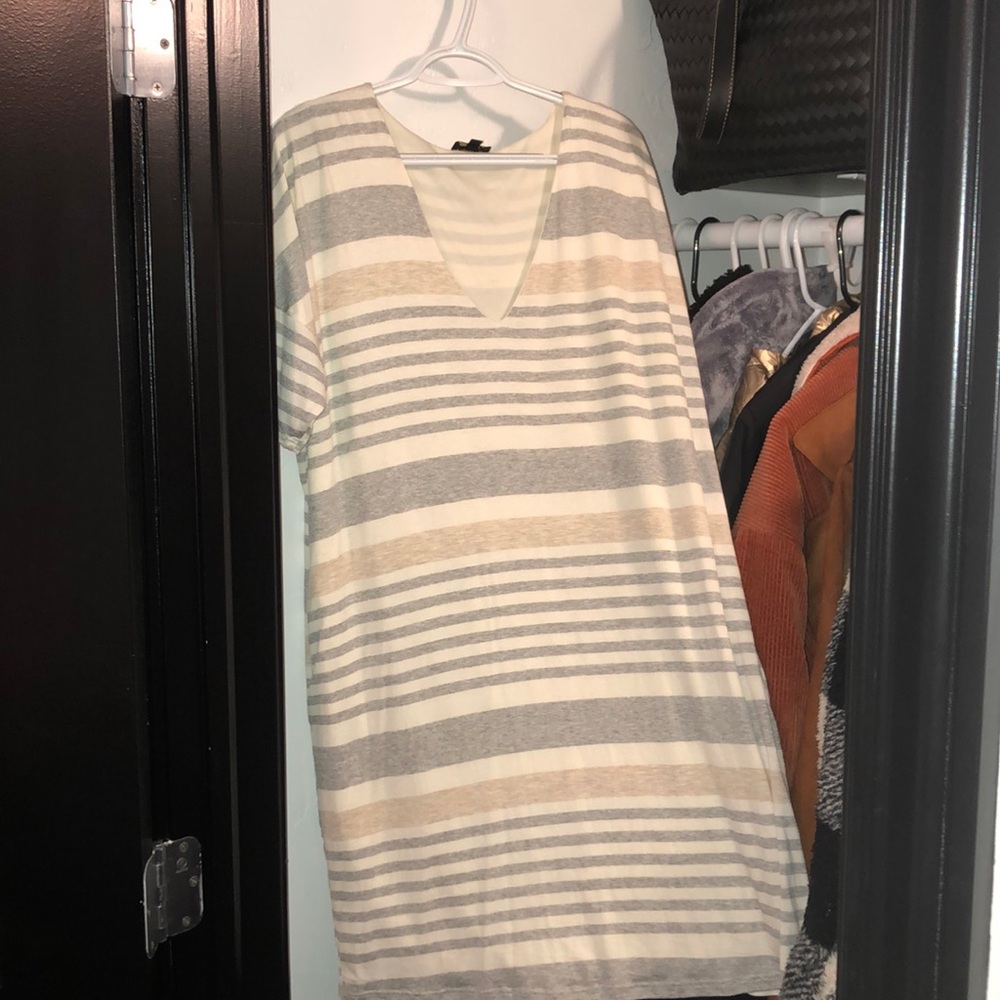 Tee shirt dress never worn from Buckle